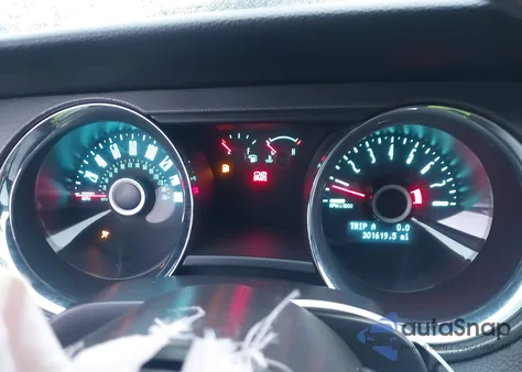 2014 Ford Mustang Gt from USA, damaged, VIN 1ZVBP8CF5E5310199